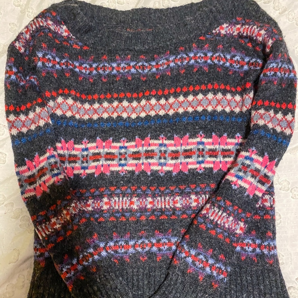 Sweater - Picture 2 of 2